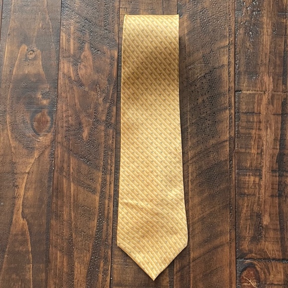 Jones New York Men’s Yellow Silk Tie - Picture 1 of 3
